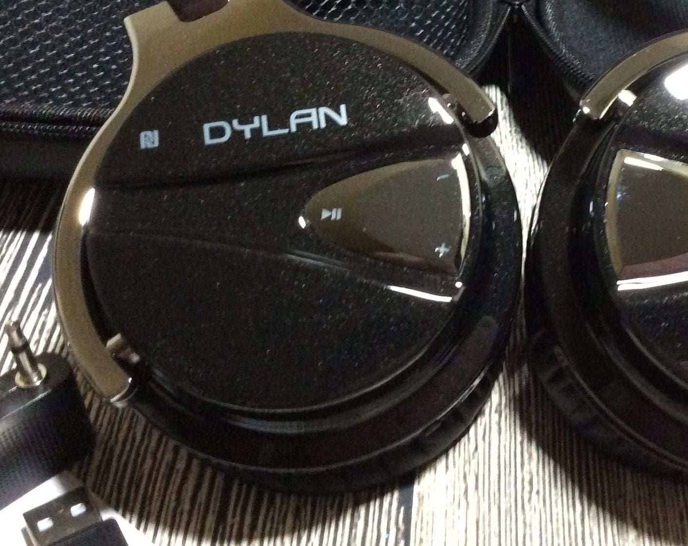 Dylan Headphones
