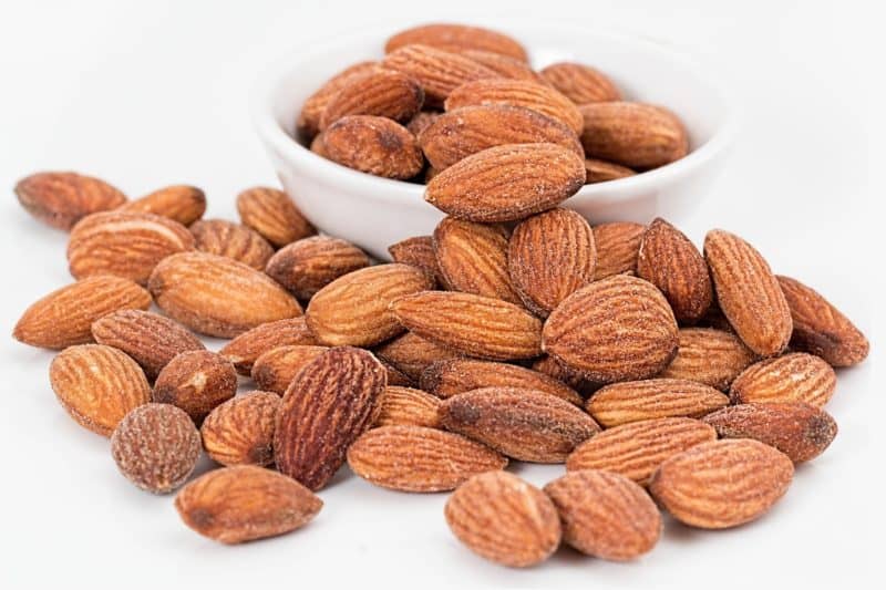 Food That Promote Oral Health Almonds