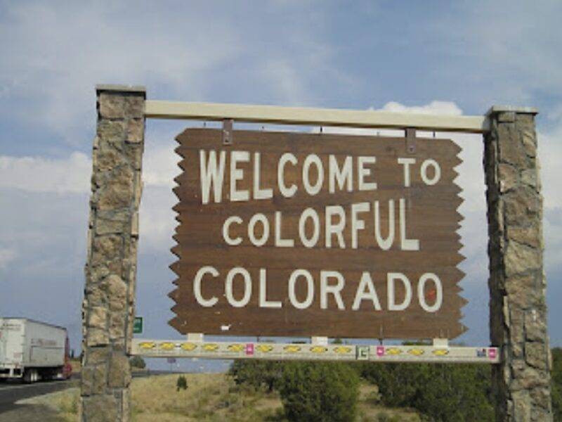 Welcome to Colorado sign