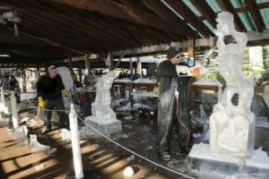 Salute to Wildlife Ice Carving Week at the Bronx Zoo: Bigger, Better, and Icier!