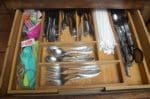 Bamboo expandable cutlery drawer