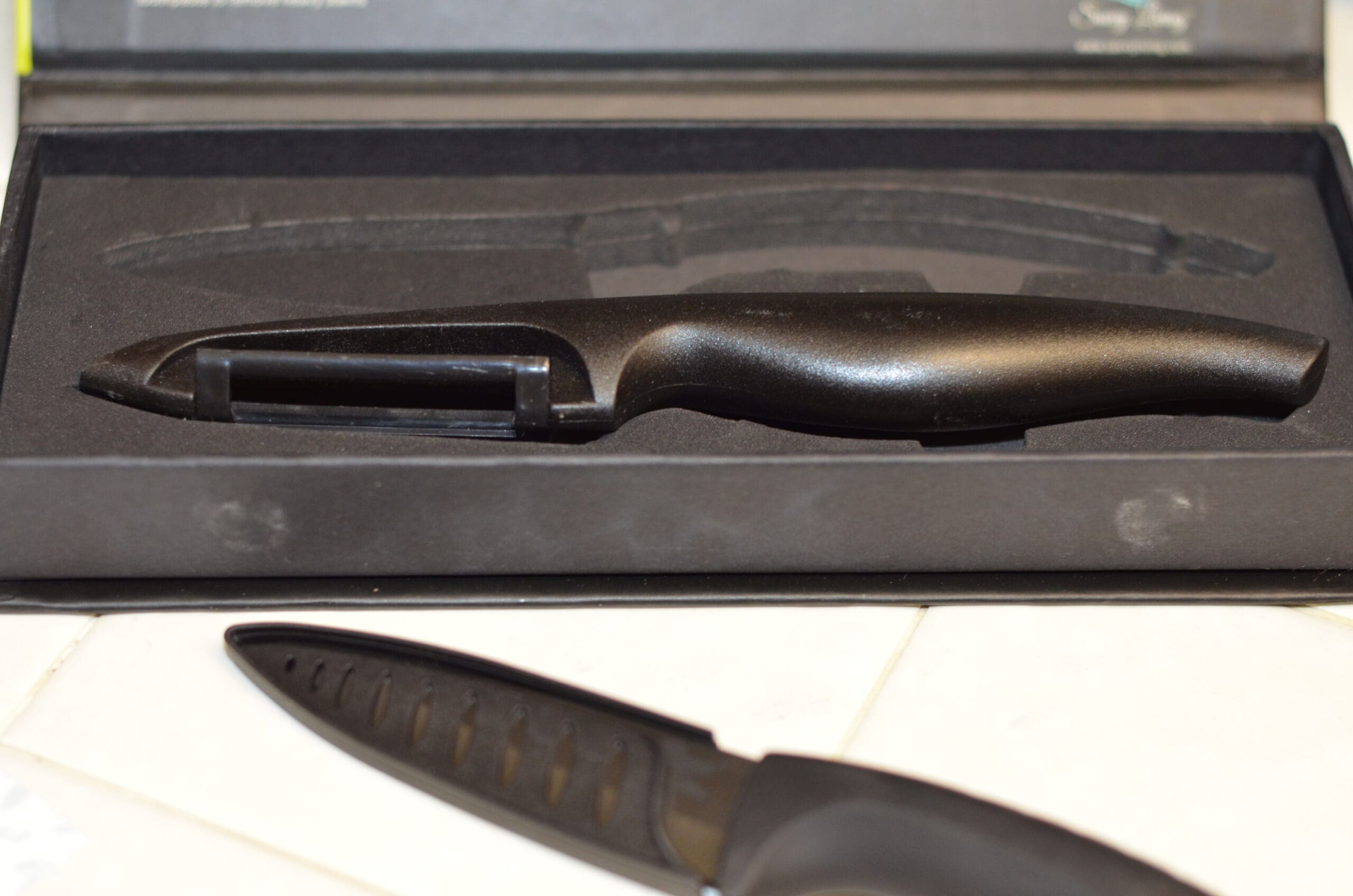 NanoRazor 3" Ceramic Paring Knife & Free Peeler