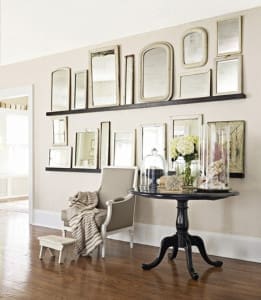 Wall design with mirrors