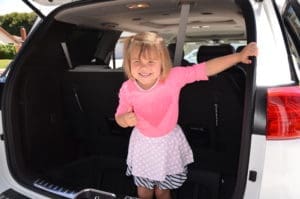 Little girl in Kia Sedona SXL