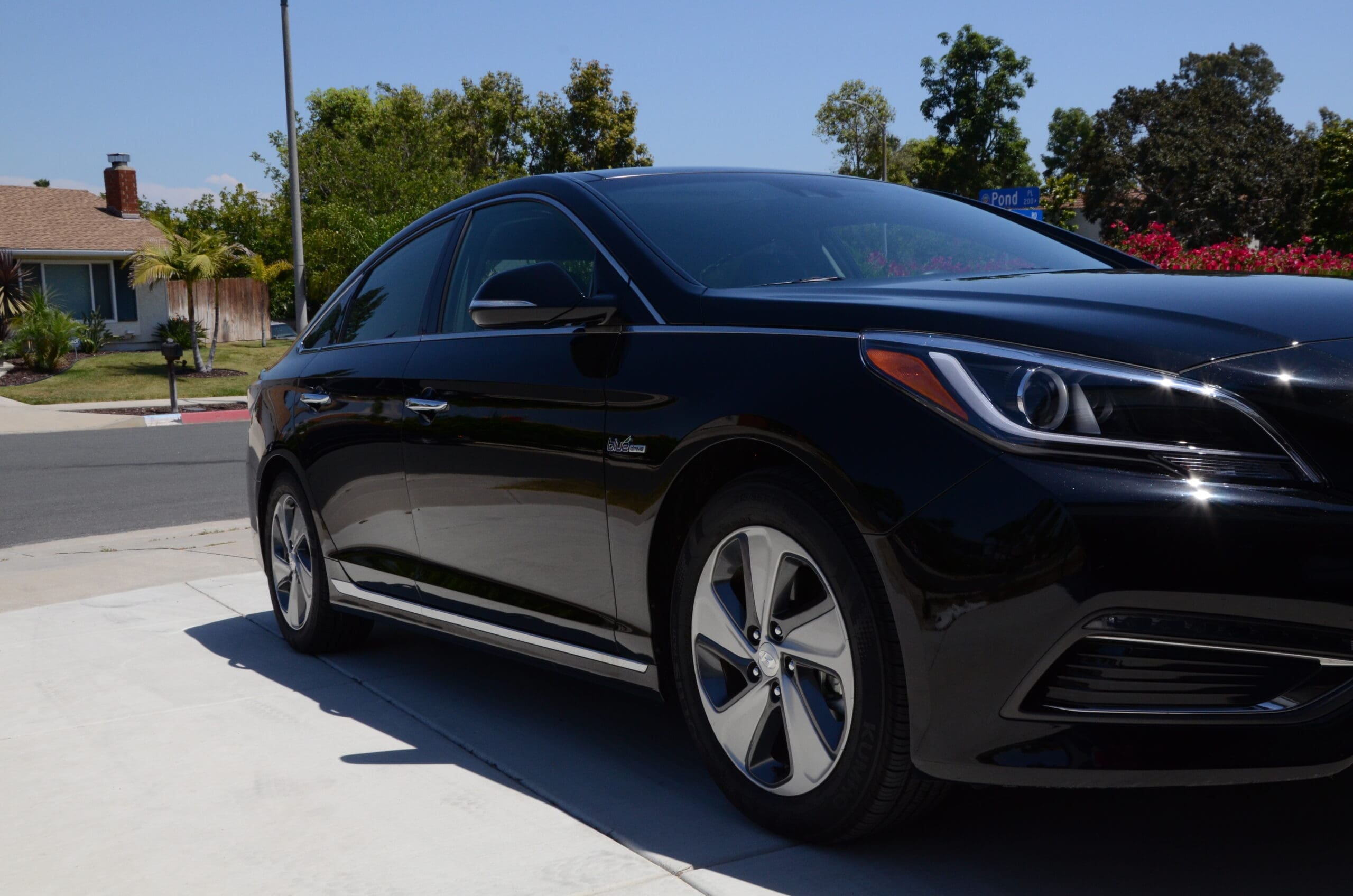 Sonata Hybrid
