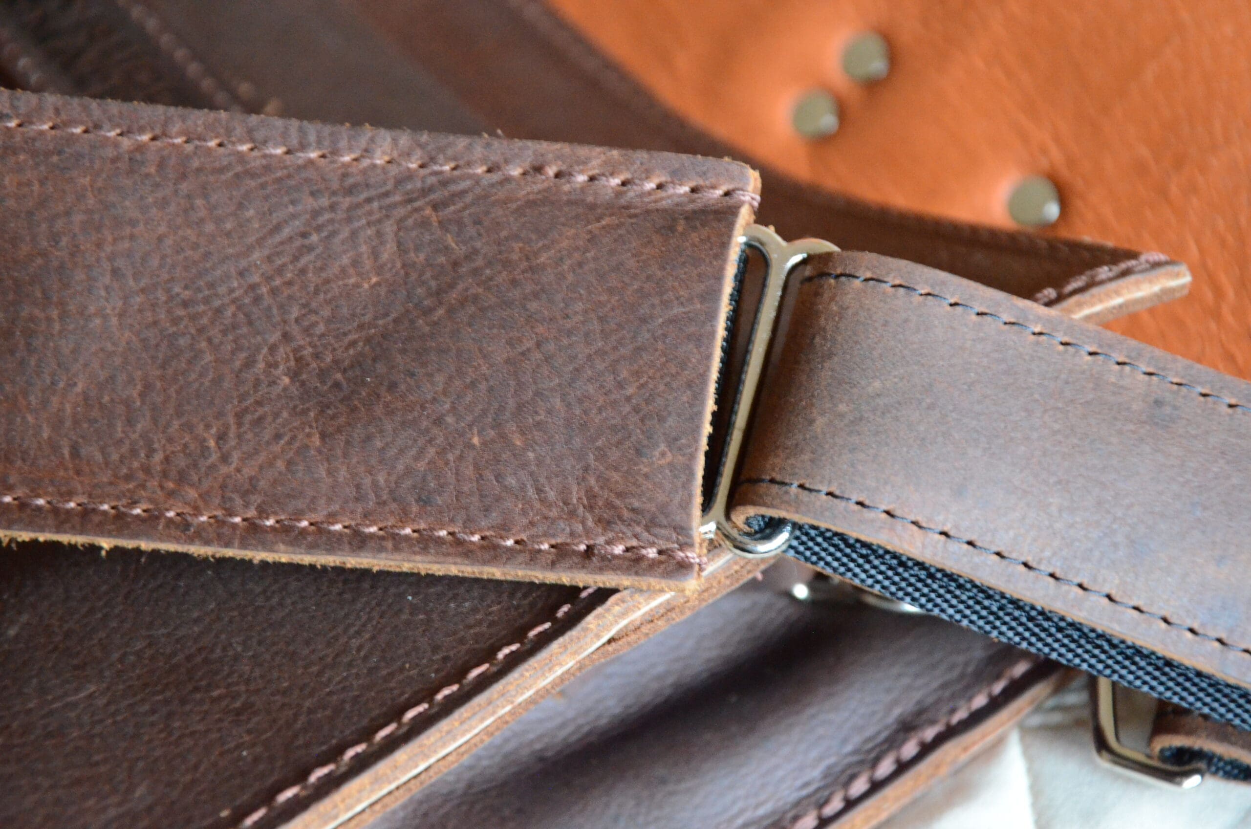 Rugged Material Real Grain Leather Briefcase