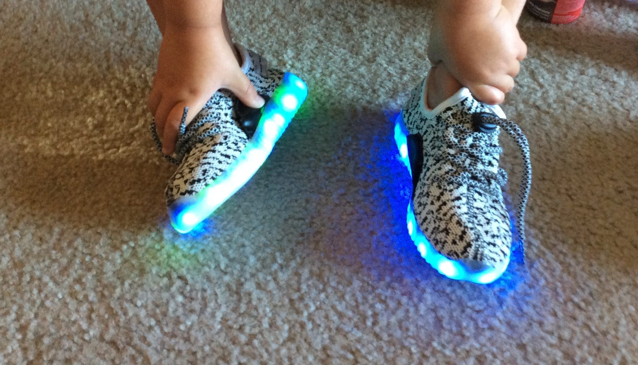 Light up kids shoes
