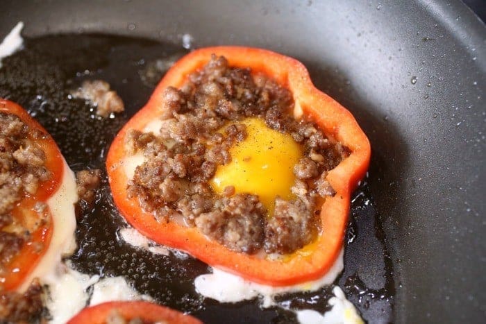 Eggs in red pepper