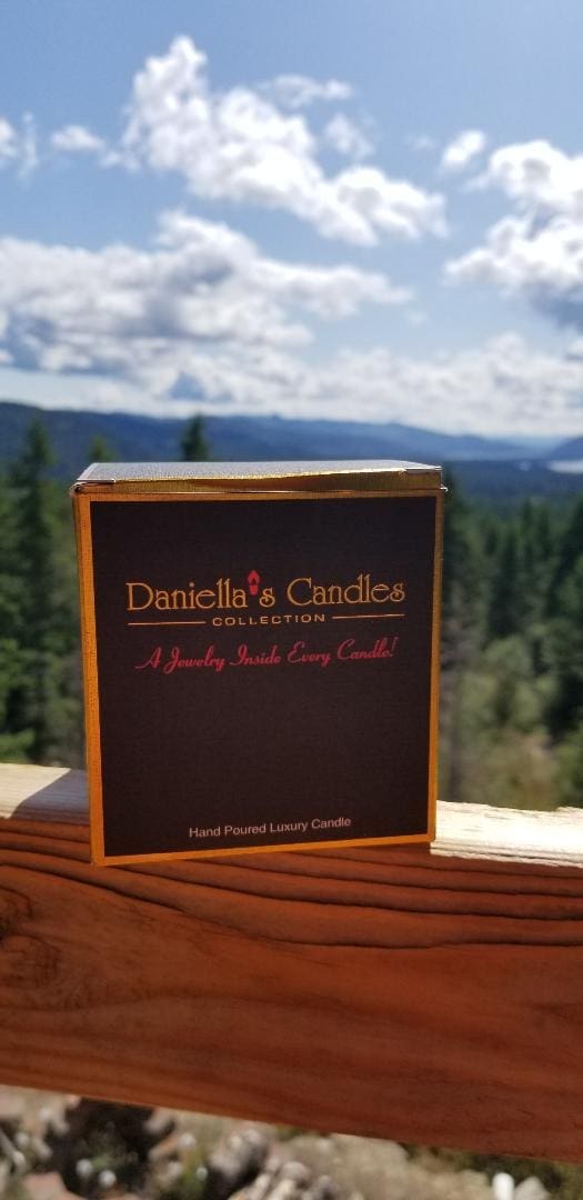 Candle Giveaway
