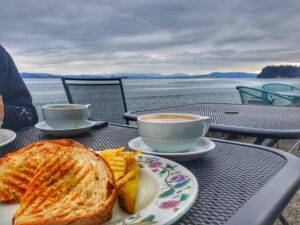 brunch on the water