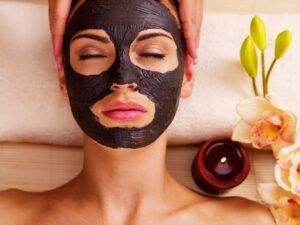 woman getting a spa facial