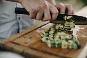 My Top Picks for Frozen Food Dinner Hacks man chopping 