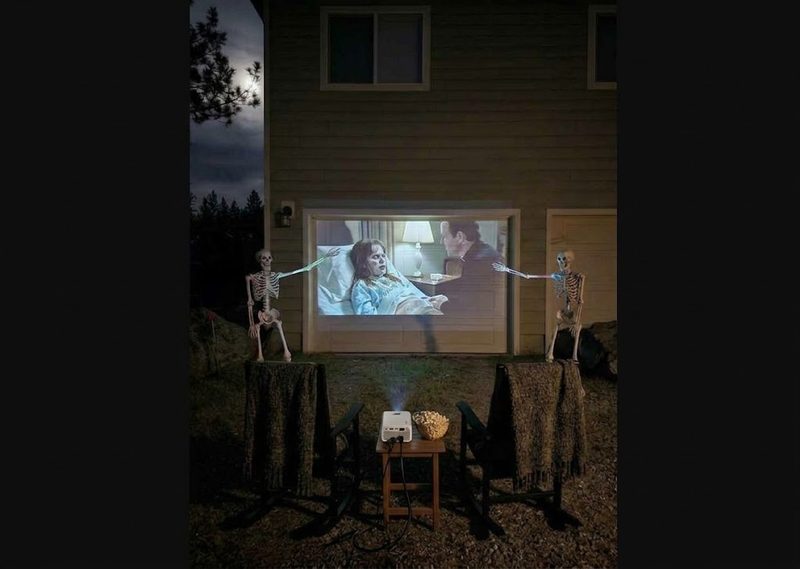 Movie night on the mountain with my new HP MC425 projector
